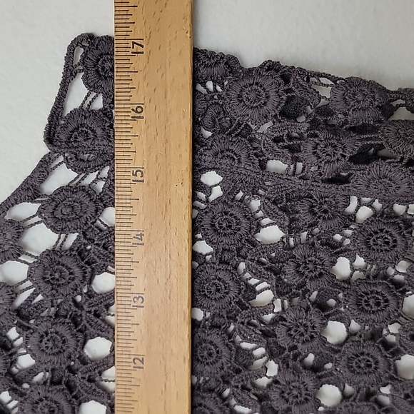 Delusion Taupe Brown Crocheted Tank Top M - Picture 10 of 12